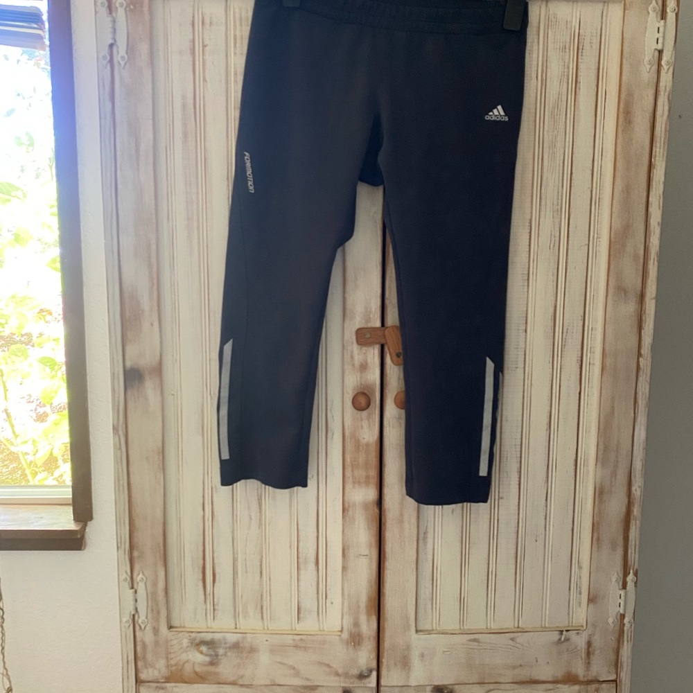 Adidas Black Leggings Athletic Capris